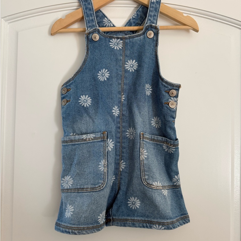NWOT Denim Daisy Print Kids Short Overalls